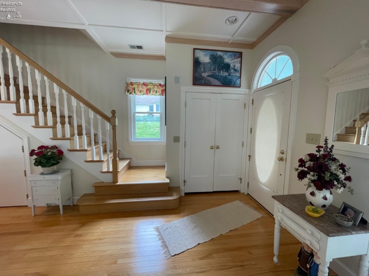 605 Elm Avenue, Lakeside, 43440, 3 Bedrooms Bedrooms, ,2 BathroomsBathrooms,Residential,For Sale,Elm,20262406