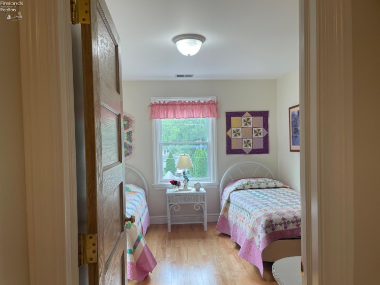 605 Elm Avenue, Lakeside, 43440, 3 Bedrooms Bedrooms, ,2 BathroomsBathrooms,Residential,For Sale,Elm,20262406