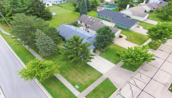 602 Dorn Drive, Sandusky, 44870, 3 Bedrooms Bedrooms, ,2 BathroomsBathrooms,Residential,For Sale,Dorn,20262437