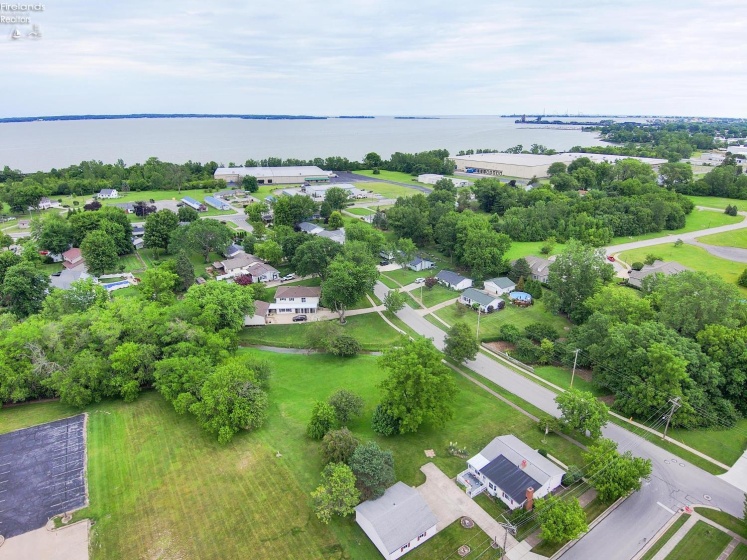 602 Dorn Drive, Sandusky, 44870, 3 Bedrooms Bedrooms, ,2 BathroomsBathrooms,Residential,For Sale,Dorn,20262437