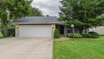 602 Dorn Drive, Sandusky, 44870, 3 Bedrooms Bedrooms, ,2 BathroomsBathrooms,Residential,For Sale,Dorn,20262437