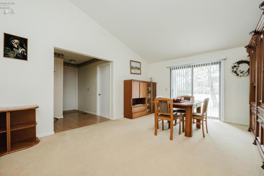 602 Dorn Drive, Sandusky, 44870, 3 Bedrooms Bedrooms, ,2 BathroomsBathrooms,Residential,For Sale,Dorn,20262437