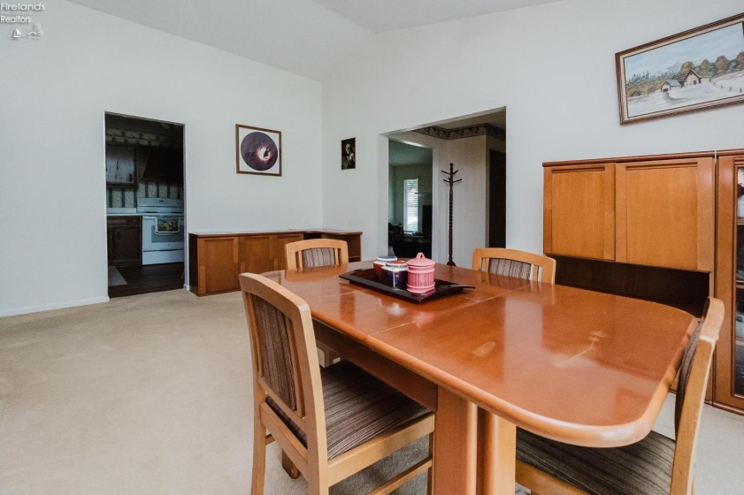 602 Dorn Drive, Sandusky, 44870, 3 Bedrooms Bedrooms, ,2 BathroomsBathrooms,Residential,For Sale,Dorn,20262437