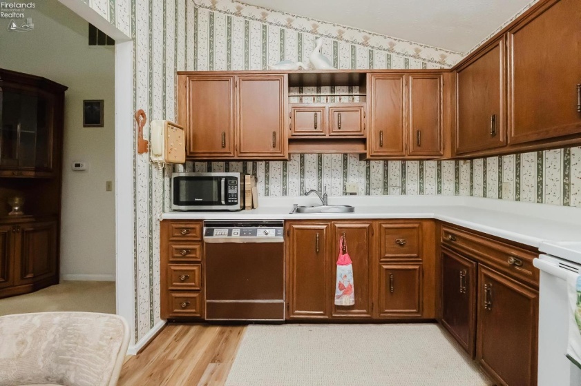 602 Dorn Drive, Sandusky, 44870, 3 Bedrooms Bedrooms, ,2 BathroomsBathrooms,Residential,For Sale,Dorn,20262437