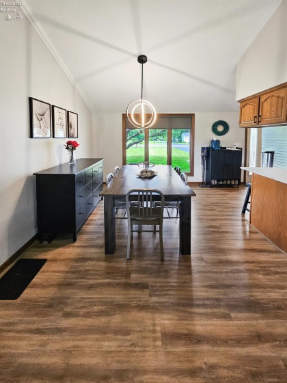 1909 South Main St., Clyde, 43410, 2 Bedrooms Bedrooms, ,2 BathroomsBathrooms,Residential,For Sale,South Main St.,20262354