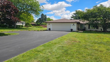 1909 South Main St., Clyde, 43410, 2 Bedrooms Bedrooms, ,2 BathroomsBathrooms,Residential,For Sale,South Main St.,20262354