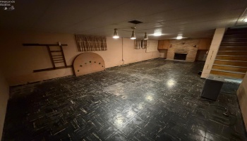 1001 Green Hills Road, Toledo, 43607, 3 Bedrooms Bedrooms, ,2 BathroomsBathrooms,Residential,For Sale,Green Hills,20262367