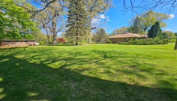 1001 Green Hills Road, Toledo, 43607, 3 Bedrooms Bedrooms, ,2 BathroomsBathrooms,Residential,For Sale,Green Hills,20262367