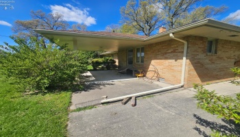 1001 Green Hills Road, Toledo, 43607, 3 Bedrooms Bedrooms, ,2 BathroomsBathrooms,Residential,For Sale,Green Hills,20262367