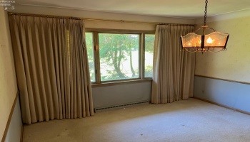 1001 Green Hills Road, Toledo, 43607, 3 Bedrooms Bedrooms, ,2 BathroomsBathrooms,Residential,For Sale,Green Hills,20262367