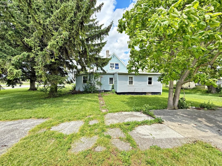 253 4th Avenue, Tiffin, 44883, ,Multiple Units,For Sale,4th,20262400