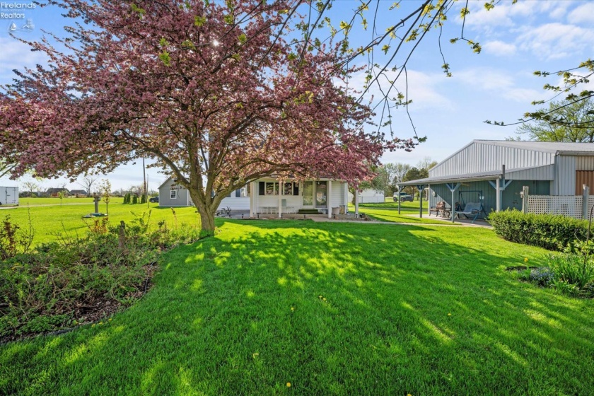 91 Nancy Drive, Port Clinton, 43452, 3 Bedrooms Bedrooms, ,2 BathroomsBathrooms,Residential,For Sale,Nancy,20262461