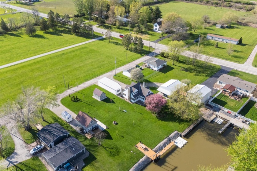 91 Nancy Drive, Port Clinton, 43452, 3 Bedrooms Bedrooms, ,2 BathroomsBathrooms,Residential,For Sale,Nancy,20262461