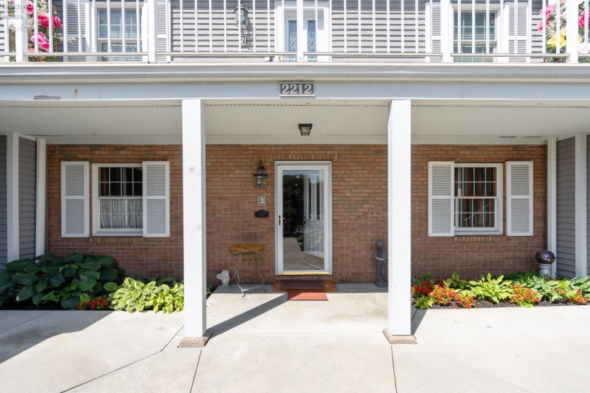 2212 Carriage Lane, Port Clinton, 43452, 3 Bedrooms Bedrooms, ,2 BathroomsBathrooms,Residential,For Sale,Carriage,20262480