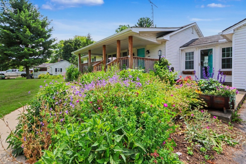 6161 State Route 61, Shelby, 44875, 2 Bedrooms Bedrooms, ,1 BathroomBathrooms,Residential,For Sale,State Route 61,20262466