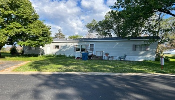 1730 Port Clinton Road, Fremont, 43420, 3 Bedrooms Bedrooms, ,2 BathroomsBathrooms,Residential,For Sale,Port Clinton,20262322