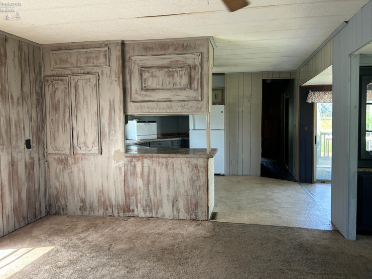 1730 Port Clinton Road, Fremont, 43420, 3 Bedrooms Bedrooms, ,2 BathroomsBathrooms,Residential,For Sale,Port Clinton,20262322