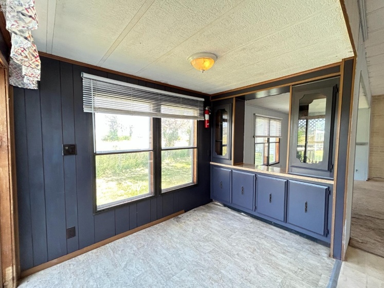 1730 Port Clinton Road, Fremont, 43420, 3 Bedrooms Bedrooms, ,2 BathroomsBathrooms,Residential,For Sale,Port Clinton,20262322