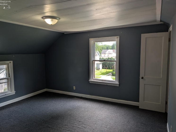 412 Ewing Street, Fremont, 43420, 2 Bedrooms Bedrooms, ,1 BathroomBathrooms,Residential,For Sale,Ewing,20262484