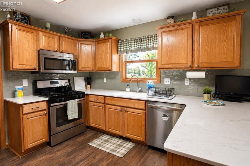 918 Armstrong St, Willard, 44890, 4 Bedrooms Bedrooms, ,3 BathroomsBathrooms,Residential,For Sale,Armstrong St,20262486