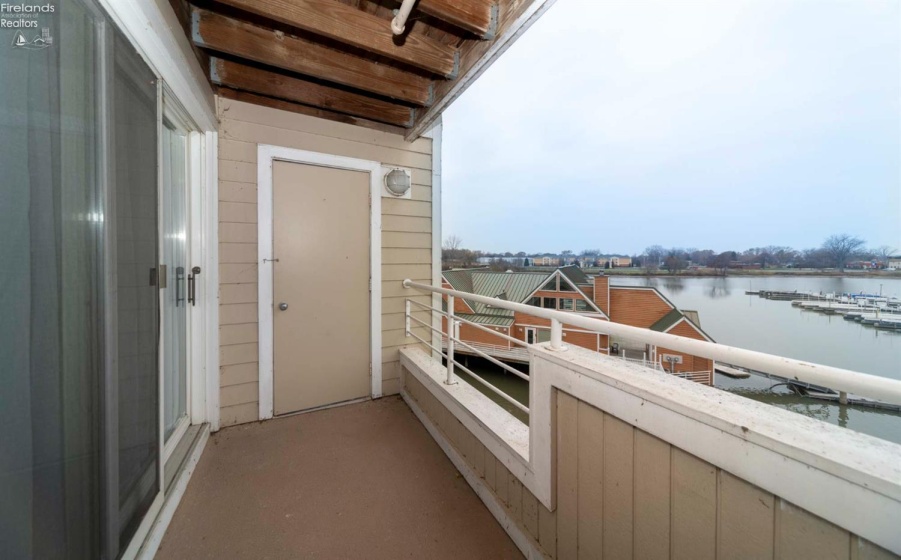 49 Marina Point Drive, Sandusky, 44870, 1 Bedroom Bedrooms, ,1 BathroomBathrooms,Residential,For Sale,Marina Point,20262475