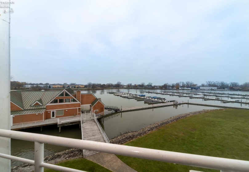 49 Marina Point Drive, Sandusky, 44870, 1 Bedroom Bedrooms, ,1 BathroomBathrooms,Residential,For Sale,Marina Point,20262475