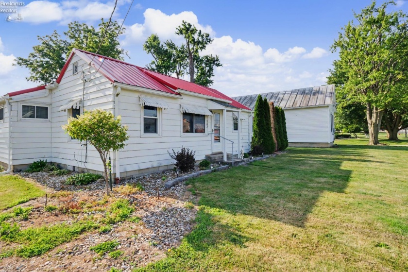 222 Kibler Street, New Washington, 44854, 2 Bedrooms Bedrooms, ,1 BathroomBathrooms,Residential,For Sale,Kibler,20262488