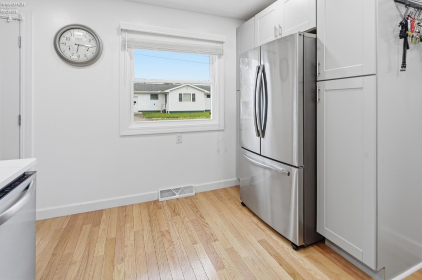 312 Linden Street, Port Clinton, 43452, 3 Bedrooms Bedrooms, ,2 BathroomsBathrooms,Residential,For Sale,Linden,20262349
