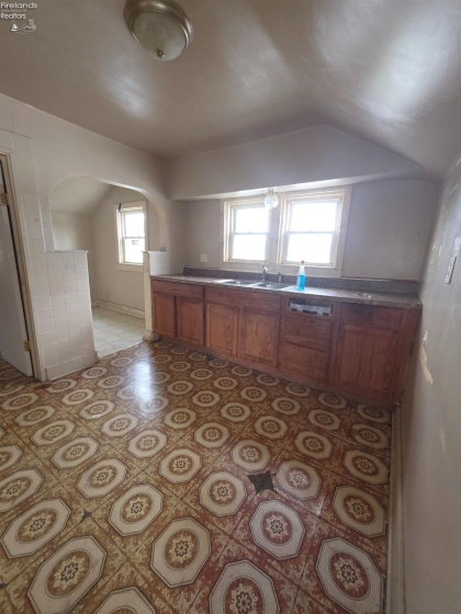 1528 Camp Street, Sandusky, 44870, ,Commercial,For Sale,Camp,20262494