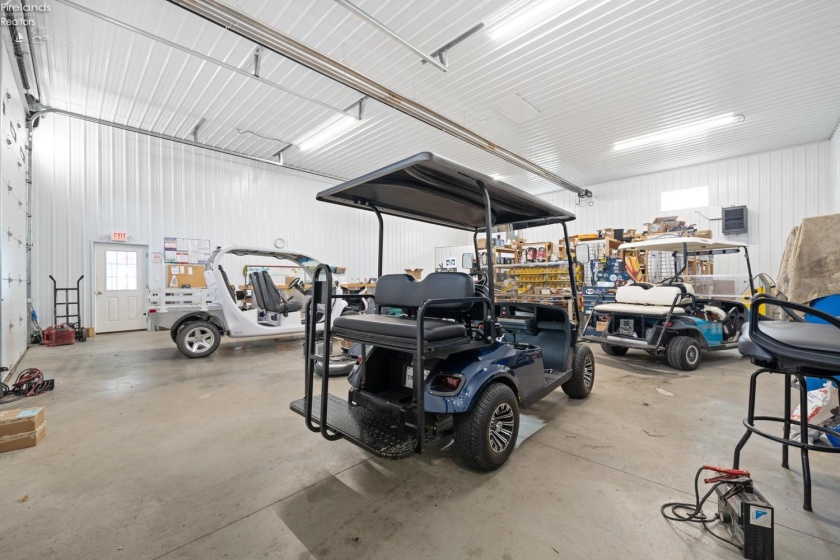 2667 Harbor Road, Port Clinton, 43452, ,Commercial,For Sale,Harbor,20262511