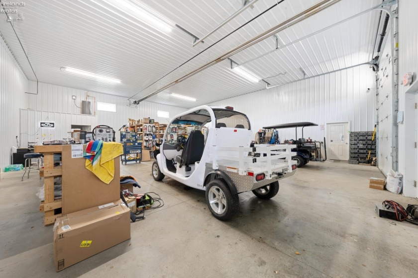 2667 Harbor Road, Port Clinton, 43452, ,Commercial,For Sale,Harbor,20262511