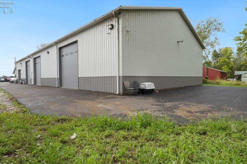 2667 Harbor Road, Port Clinton, 43452, ,Commercial,For Sale,Harbor,20262511
