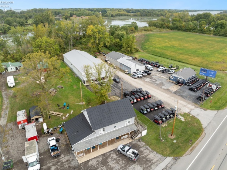 2667 Harbor Road, Port Clinton, 43452, ,Commercial,For Sale,Harbor,20262511