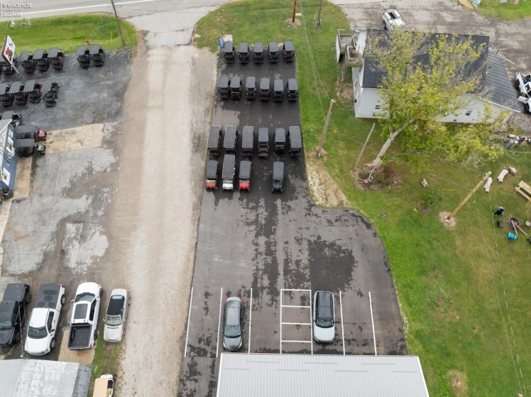 2667 Harbor Road, Port Clinton, 43452, ,Commercial,For Sale,Harbor,20262511