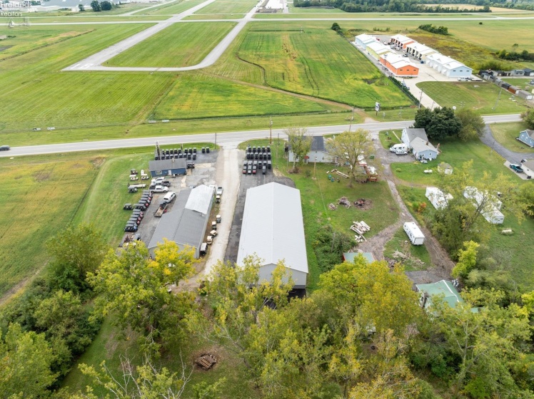 2667 Harbor Road, Port Clinton, 43452, ,Commercial,For Sale,Harbor,20262511