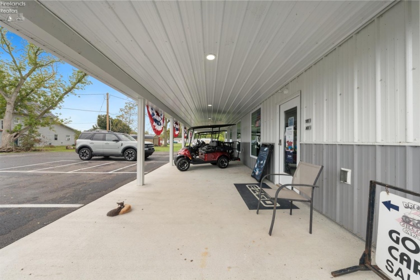 2667 Harbor Road, Port Clinton, 43452, ,Commercial,For Sale,Harbor,20262511