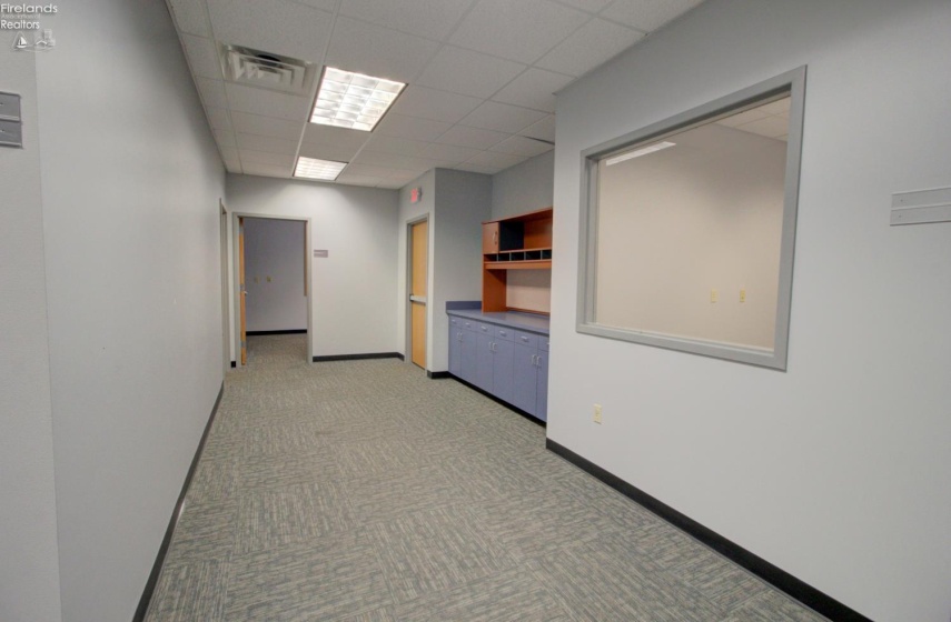 366 Portland Way, Galion, 44833, ,Commercial For Lease,For Lease,Portland,20262501