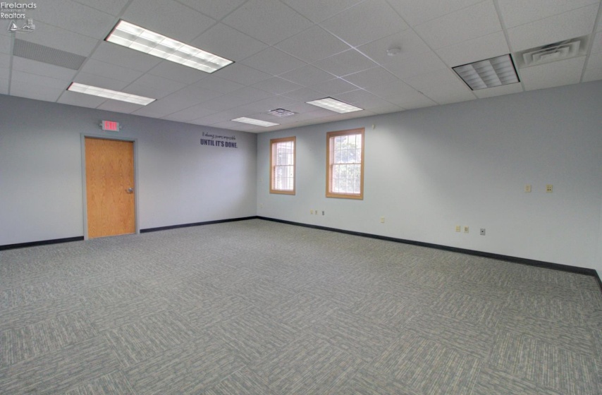366 Portland Way, Galion, 44833, ,Commercial For Lease,For Lease,Portland,20262501
