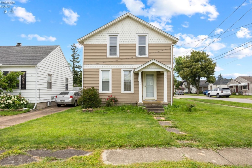 2105 Wayne Street, Sandusky, 44870, 3 Bedrooms Bedrooms, ,2 BathroomsBathrooms,Residential,For Sale,Wayne,20262506