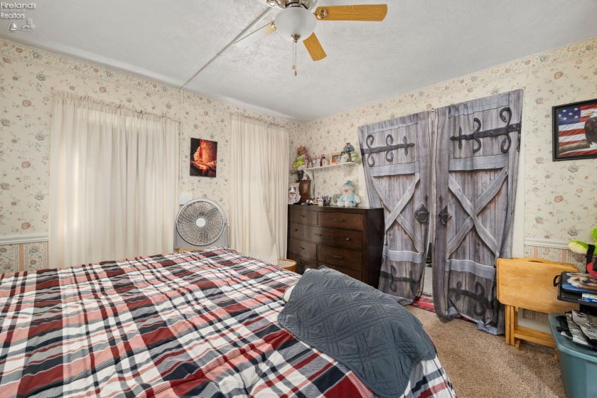 2105 Wayne Street, Sandusky, 44870, 3 Bedrooms Bedrooms, ,2 BathroomsBathrooms,Residential,For Sale,Wayne,20262506