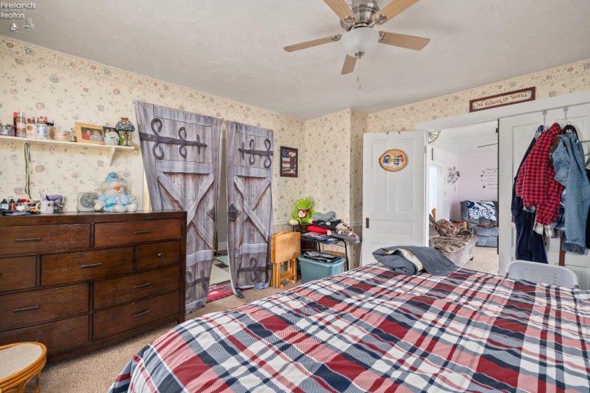 2105 Wayne Street, Sandusky, 44870, 3 Bedrooms Bedrooms, ,2 BathroomsBathrooms,Residential,For Sale,Wayne,20262506