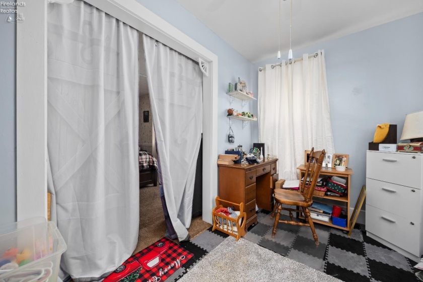 2105 Wayne Street, Sandusky, 44870, 3 Bedrooms Bedrooms, ,2 BathroomsBathrooms,Residential,For Sale,Wayne,20262506