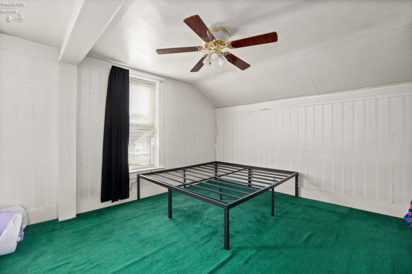 2105 Wayne Street, Sandusky, 44870, 3 Bedrooms Bedrooms, ,2 BathroomsBathrooms,Residential,For Sale,Wayne,20262506