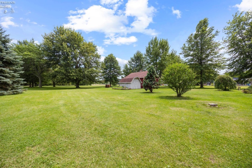 1361 Tettau Road, Port Clinton, 43452, 3 Bedrooms Bedrooms, ,2 BathroomsBathrooms,Residential,For Sale,Tettau,20262479