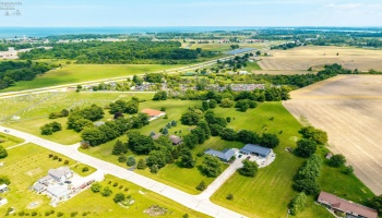 1361 Tettau Road, Port Clinton, 43452, 3 Bedrooms Bedrooms, ,2 BathroomsBathrooms,Residential,For Sale,Tettau,20262479
