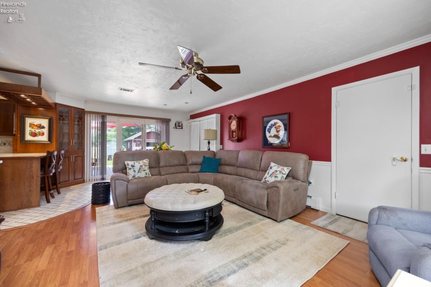 1361 Tettau Road, Port Clinton, 43452, 3 Bedrooms Bedrooms, ,2 BathroomsBathrooms,Residential,For Sale,Tettau,20262479