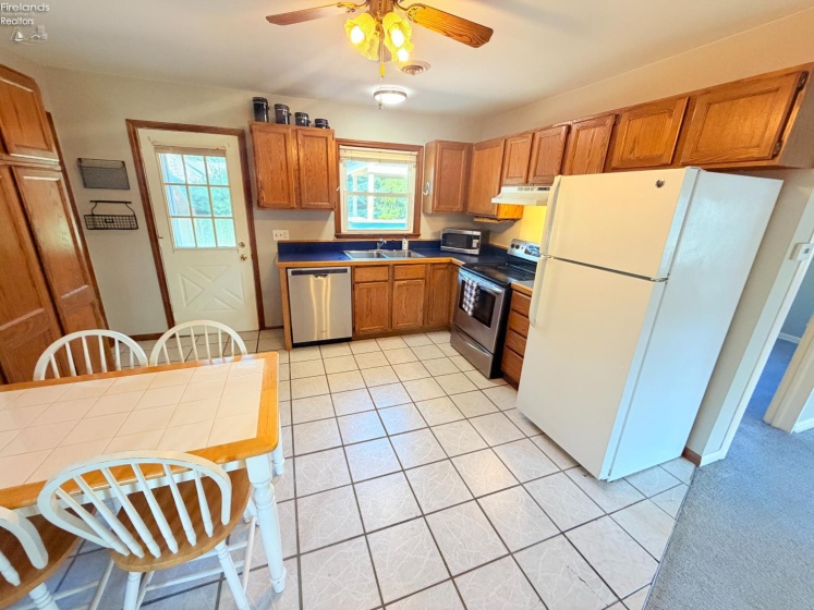 302 Perryview Drive, Marblehead, 43440, 2 Bedrooms Bedrooms, ,1 BathroomBathrooms,Residential,For Sale,Perryview,20262514
