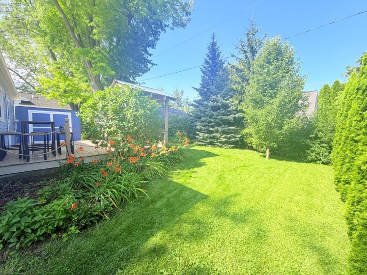 302 Perryview Drive, Marblehead, 43440, 2 Bedrooms Bedrooms, ,1 BathroomBathrooms,Residential,For Sale,Perryview,20262514