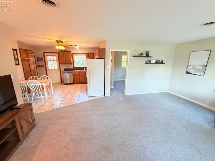 302 Perryview Drive, Marblehead, 43440, 2 Bedrooms Bedrooms, ,1 BathroomBathrooms,Residential,For Sale,Perryview,20262514