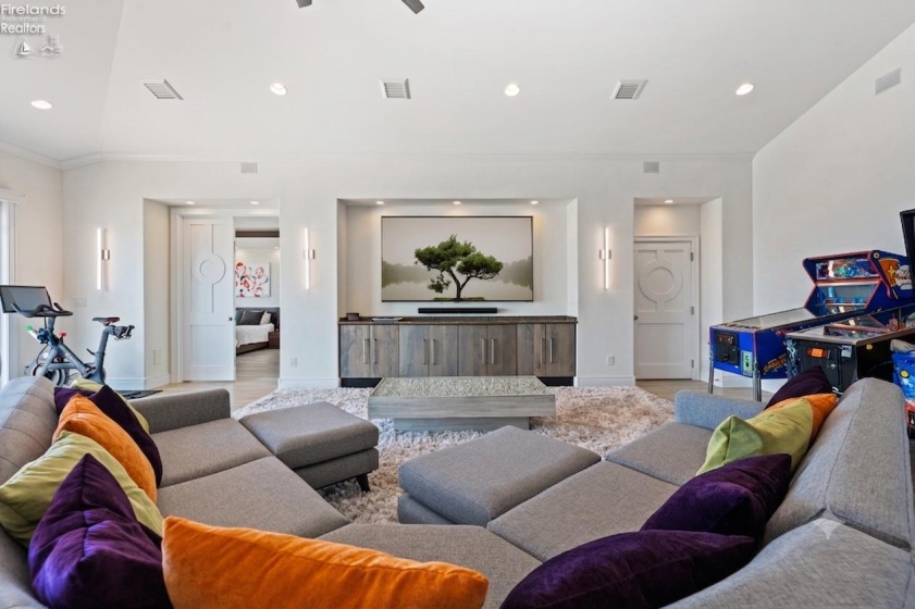 493 Bay Point Boulevard, Marblehead, 43440, 4 Bedrooms Bedrooms, ,5 BathroomsBathrooms,Residential,For Sale,Bay Point,20262298